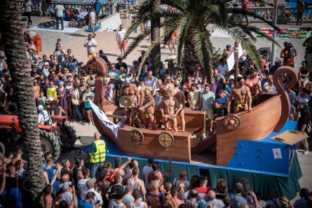 sitges-pride-2018-parade-0060